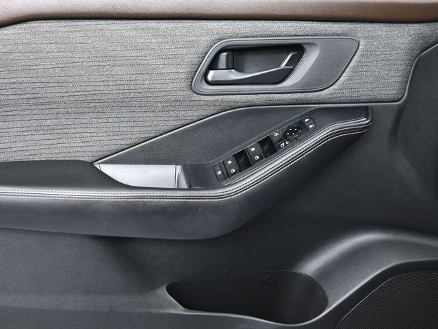 2021 Nissan Rogue FWD S - 23002432 - 10