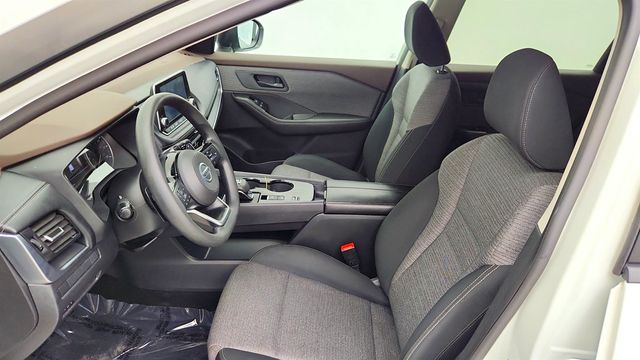 2021 Nissan Rogue FWD S - 23012901 - 18