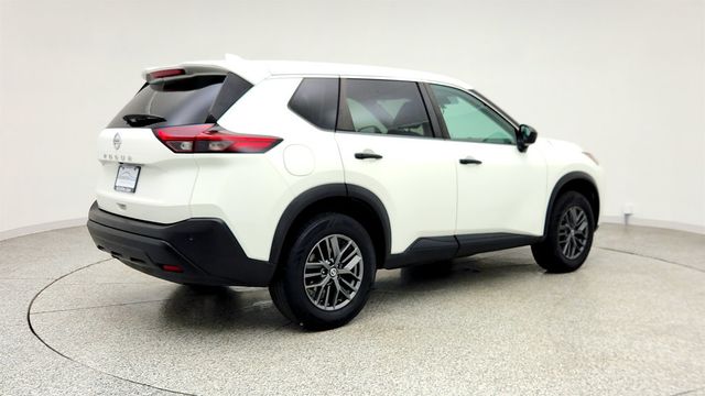 2021 Nissan Rogue FWD S - 23012901 - 4