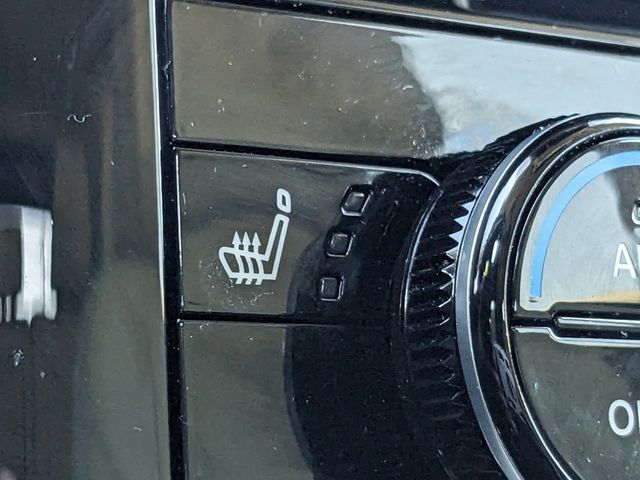 2021 Nissan Rogue FWD SL - 22422737 - 24