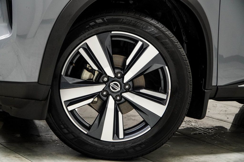 2021 Nissan Rogue SL photo 3