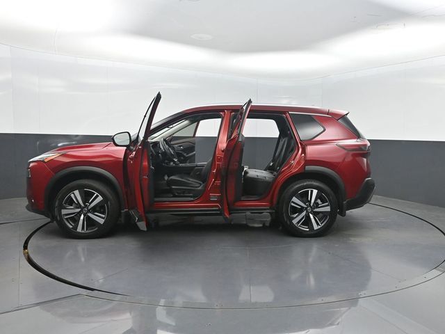 2021 Nissan Rogue FWD SL - 23039305 - 43
