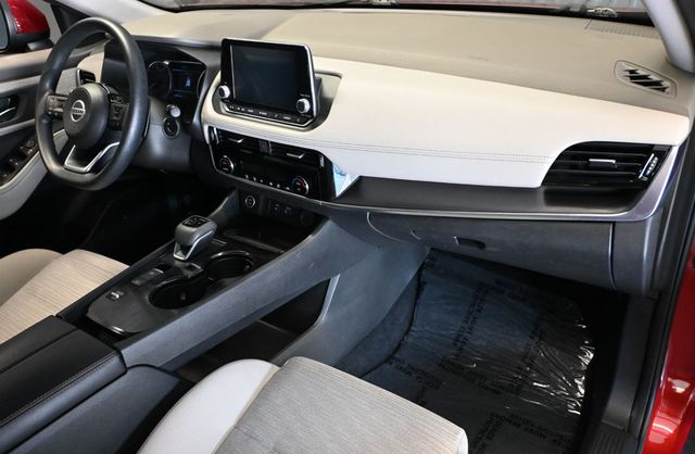 2021 Nissan Rogue FWD SV - 23071624 - 11