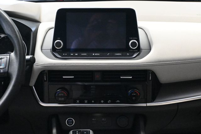 2021 Nissan Rogue FWD SV - 23071624 - 13