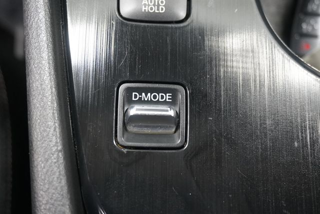 2021 Nissan Rogue FWD SV - 23023363 - 19