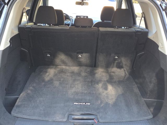 2021 Nissan Rogue FWD SV - 22958682 - 10