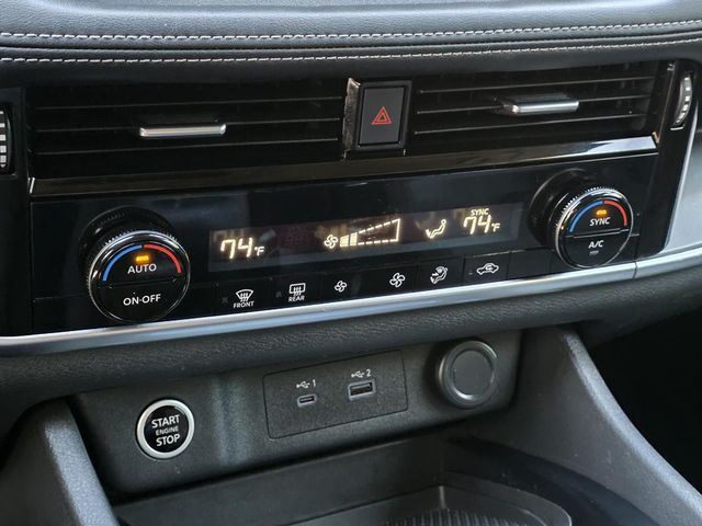 2021 Nissan Rogue FWD SV - 22958682 - 21