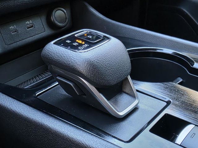 2021 Nissan Rogue FWD SV - 22958682 - 24