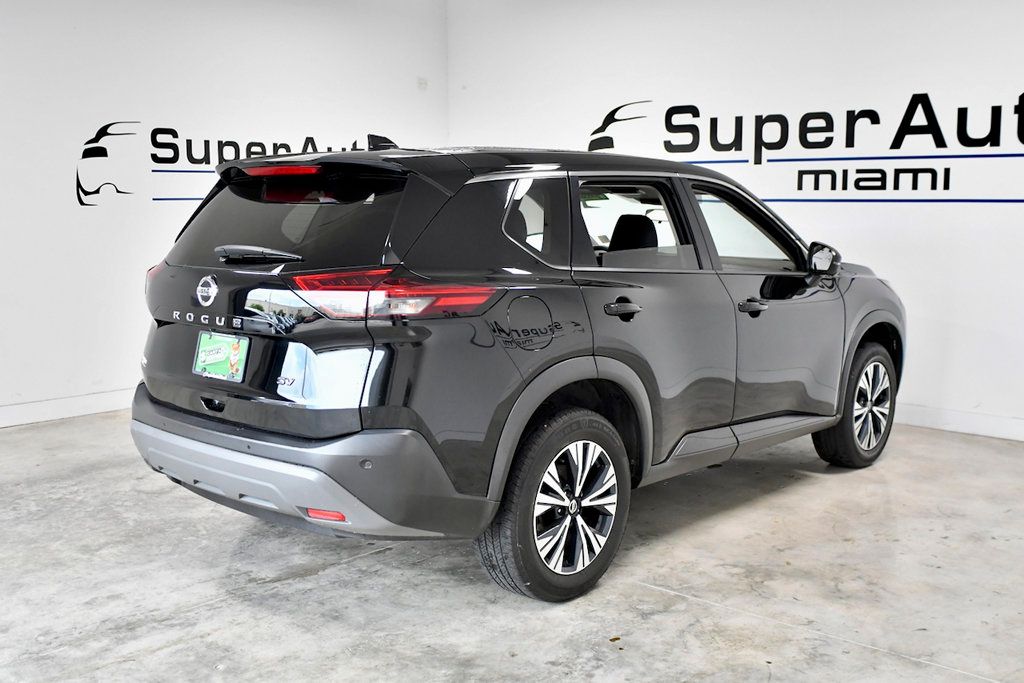 2021 Nissan Rogue FWD SV - 22571097 - 3