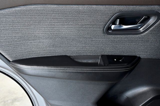 2021 Nissan Rogue FWD SV - 22880911 - 10