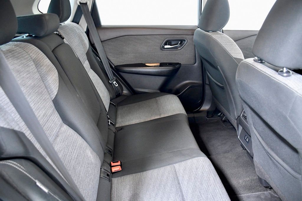 2021 Nissan Rogue FWD SV - 22880911 - 13