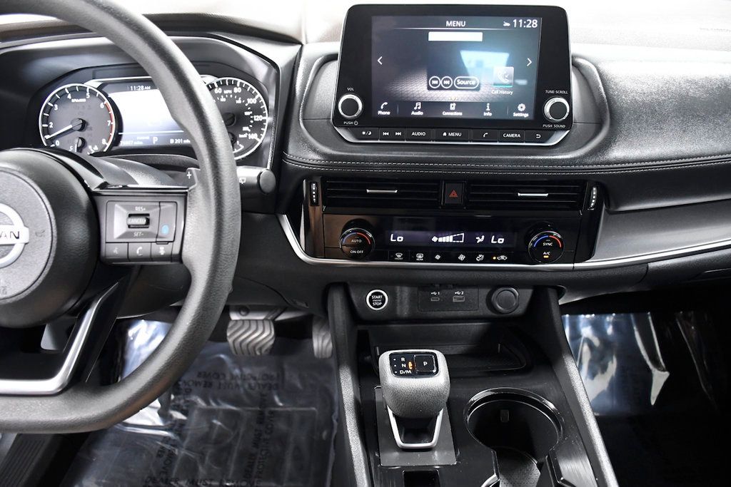 2021 Nissan Rogue FWD SV - 22880911 - 23