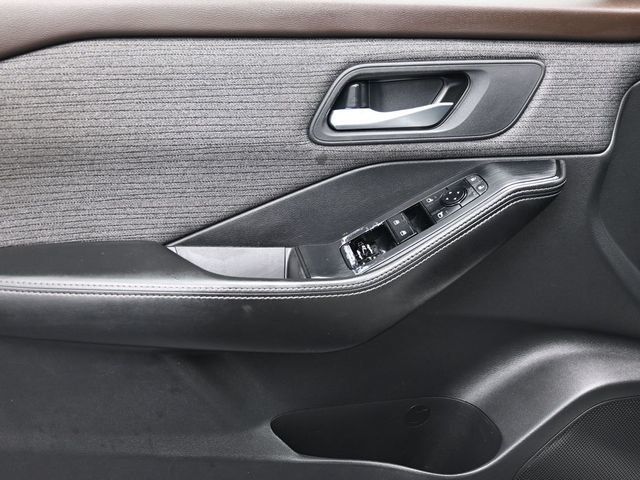 2021 Nissan Rogue FWD SV - 22987263 - 12