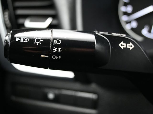 2021 Nissan Rogue FWD SV - 22987263 - 30