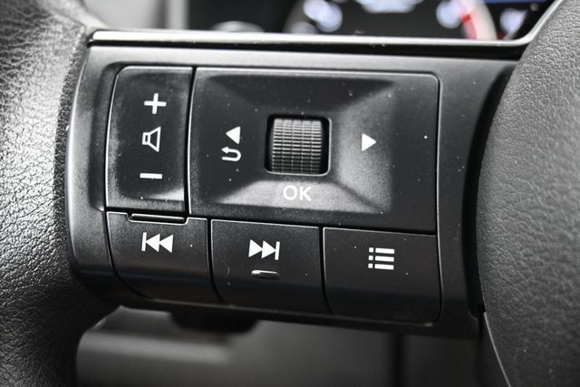 2021 Nissan Rogue FWD SV - 23017042 - 23