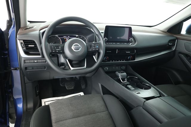 2021 Nissan Rogue SV - 22918364 - 9