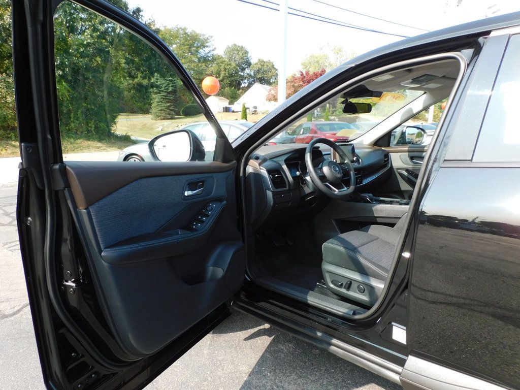 2021 Nissan Rogue SV AWD - 22568864 - 10