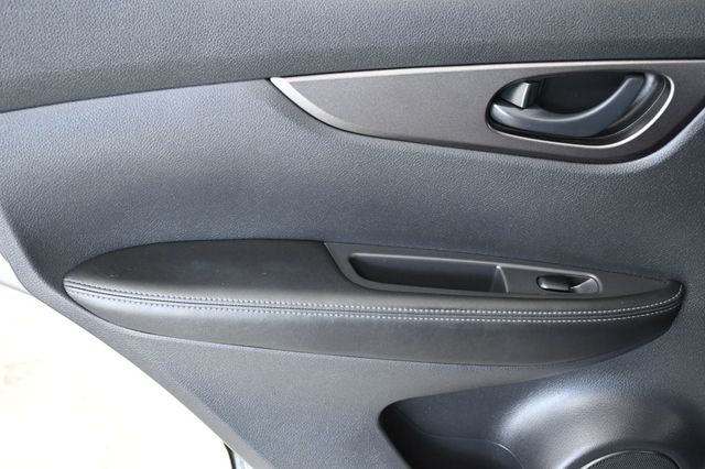 2021 Nissan Rogue Sport 2021 Nissan Rogue Sport S AWD Xtronic CVT  - 22988247 - 10