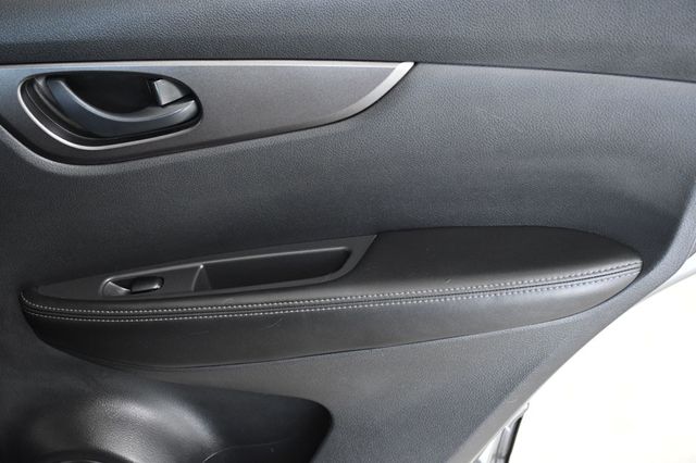 2021 Nissan Rogue Sport 2021 Nissan Rogue Sport S AWD Xtronic CVT  - 22988247 - 14