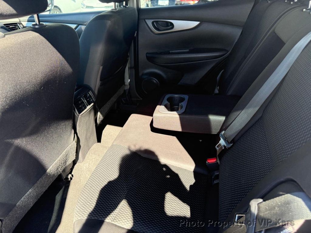2021 Nissan Rogue Sport FWD S - 22932076 - 13
