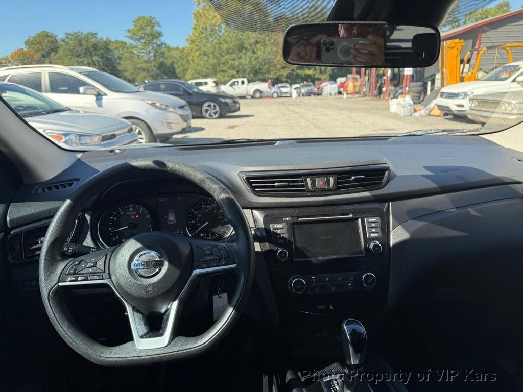 2021 Nissan Rogue Sport FWD S - 22932076 - 14