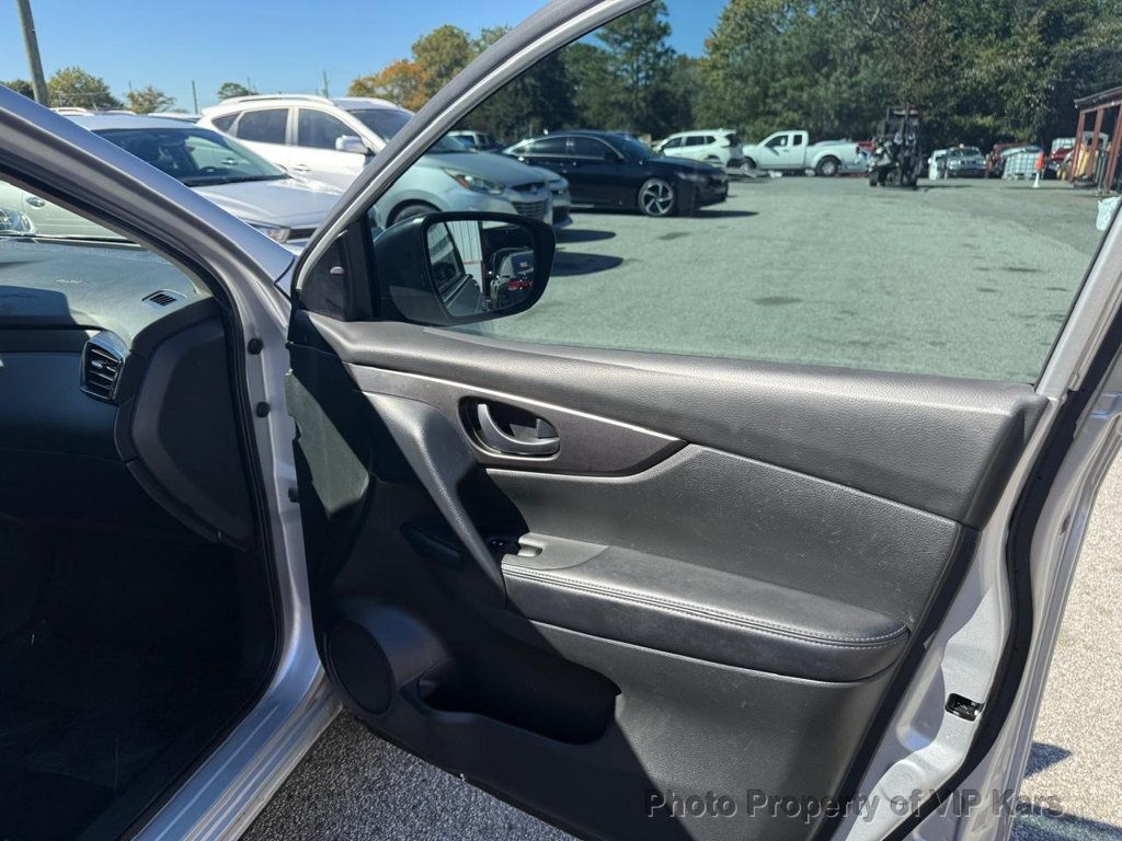 2021 Nissan Rogue Sport FWD S - 22932076 - 8