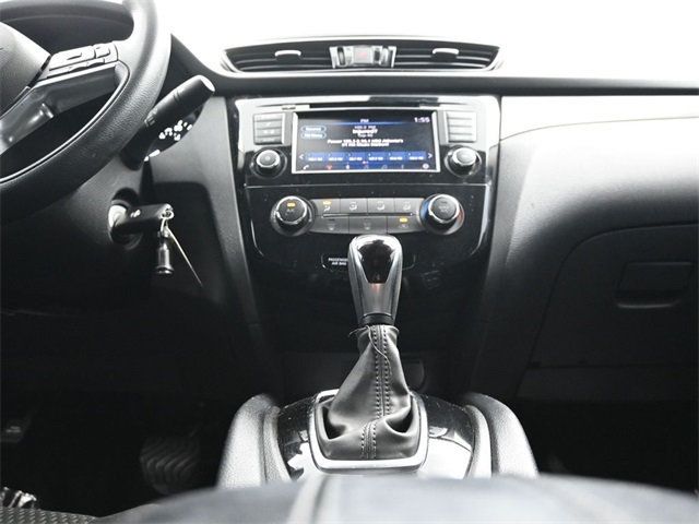2021 Nissan Rogue Sport S photo 11