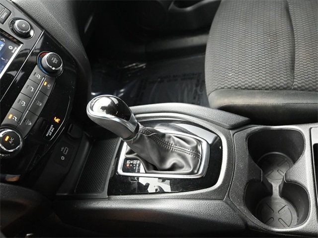 2021 Nissan Rogue Sport S photo 17