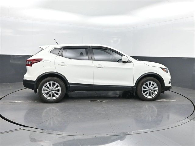 2021 Nissan Rogue Sport S photo 28