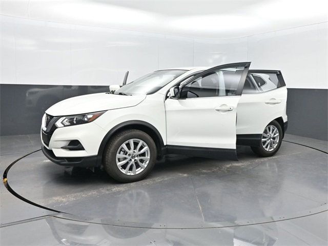 2021 Nissan Rogue Sport S photo 31
