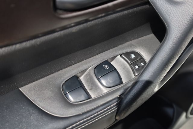 2021 Nissan Rogue Sport FWD S - 22872850 - 34