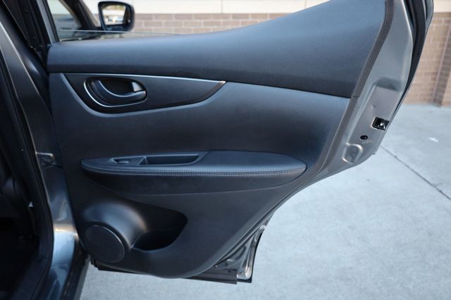 2021 Nissan Rogue Sport FWD S - 22970728 - 19