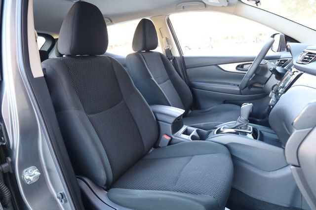 2021 Nissan Rogue Sport FWD S - 22970728 - 24