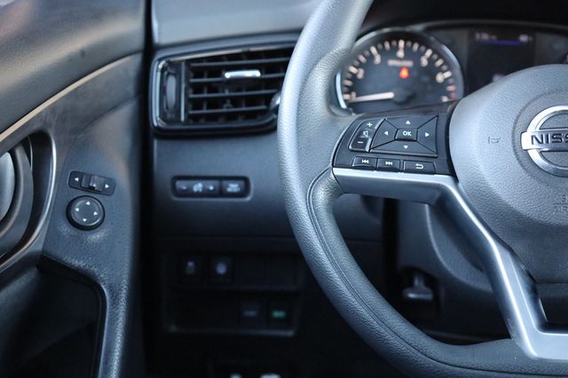 2021 Nissan Rogue Sport FWD S - 22970728 - 28