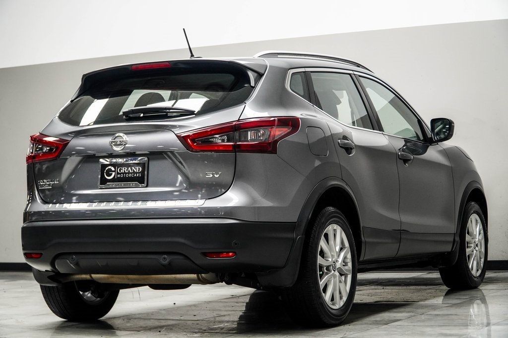 2021 Nissan Rogue Sport SV photo 11