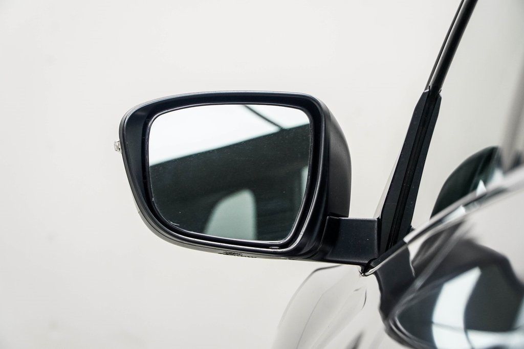 2021 Nissan Rogue Sport SV photo 13