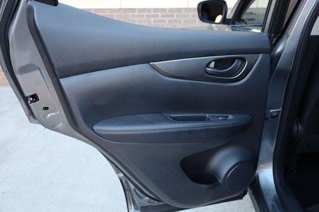 2021 Nissan Rogue Sport S - 23090704 - 18