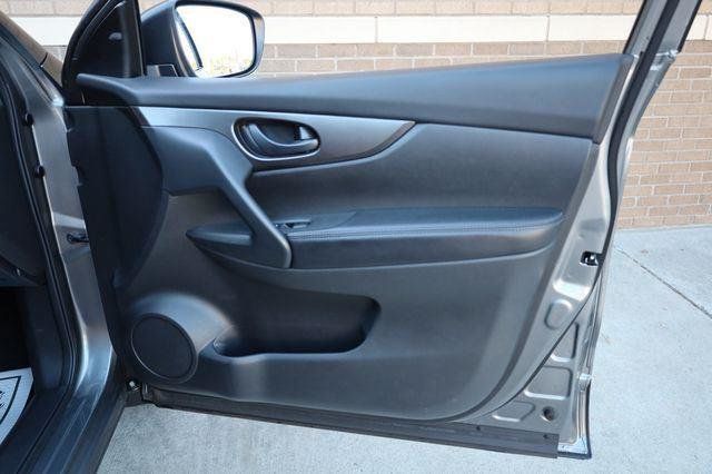 2021 Nissan Rogue Sport S - 23090704 - 25