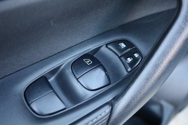2021 Nissan Rogue Sport S - 23090704 - 35
