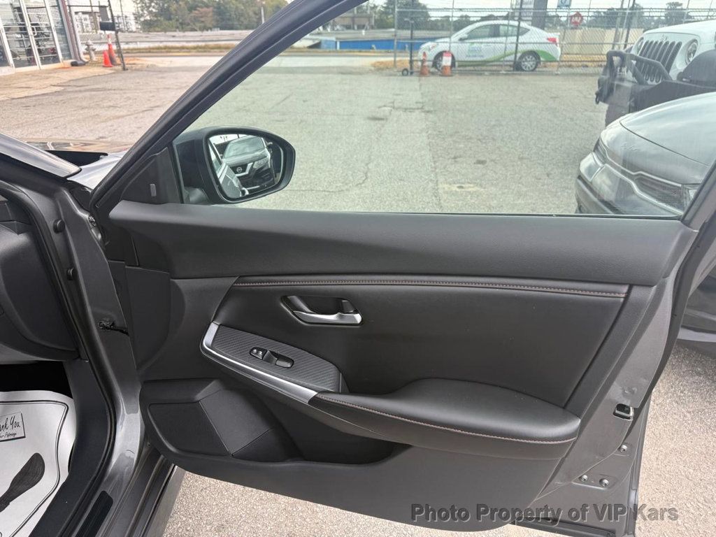 2021 Nissan Sentra SR CVT - 22933805 - 11