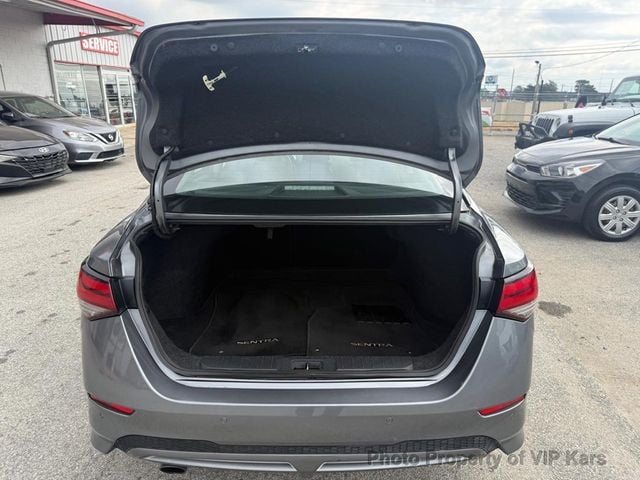 2021 Nissan Sentra SR CVT - 22933805 - 18