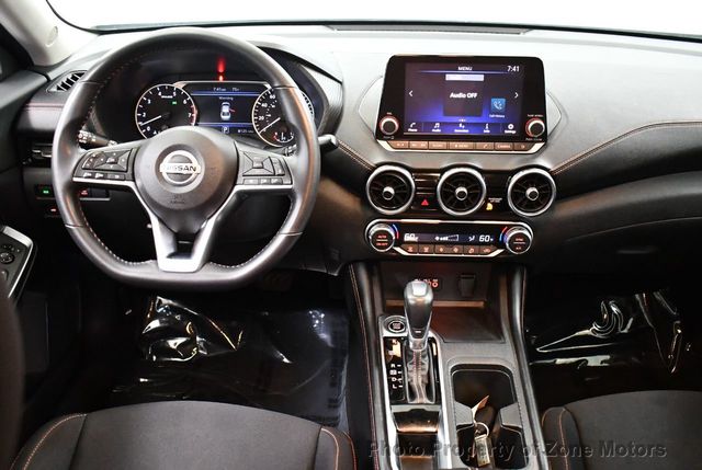 2021 Nissan Sentra SR CVT - 22056886 - 19