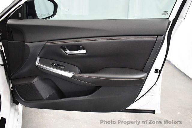 2021 Nissan Sentra SR CVT - 22056886 - 24