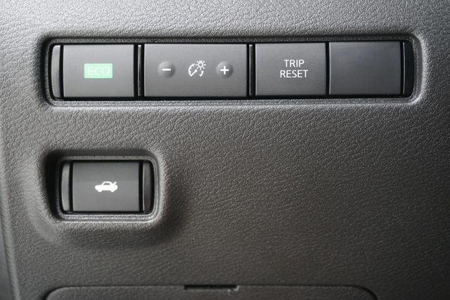 2021 Nissan Sentra SR CVT - 23003193 - 19