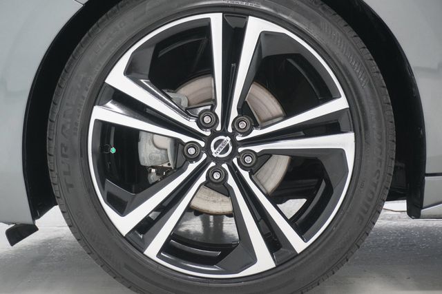 2021 Nissan Sentra SR CVT - 23003193 - 22