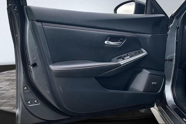 2021 Nissan Sentra SR CVT - 22968831 - 8