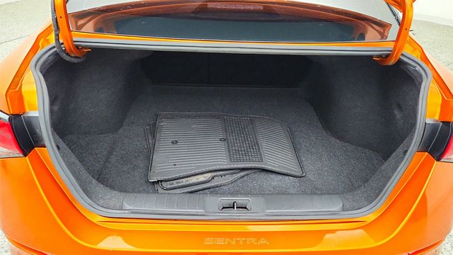 2021 Nissan Sentra SR CVT w/ SR Premium Package, Bose Audio & Moonroof - 23039426 - 20