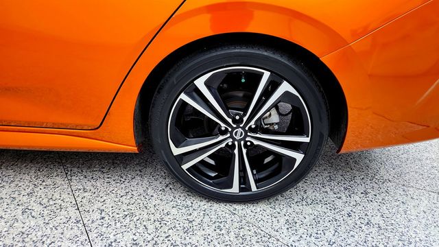 2021 Nissan Sentra SR CVT w/ SR Premium Package, Bose Audio & Moonroof - 23039426 - 8