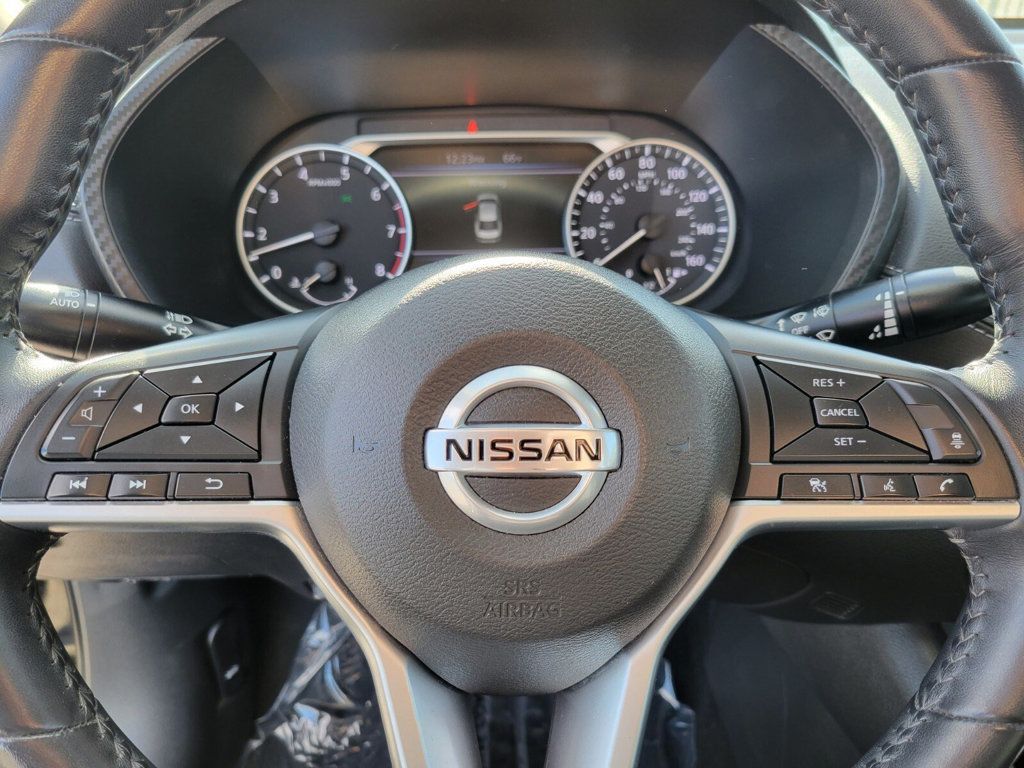 2021 Nissan Sentra SV CVT - 22637815 - 14