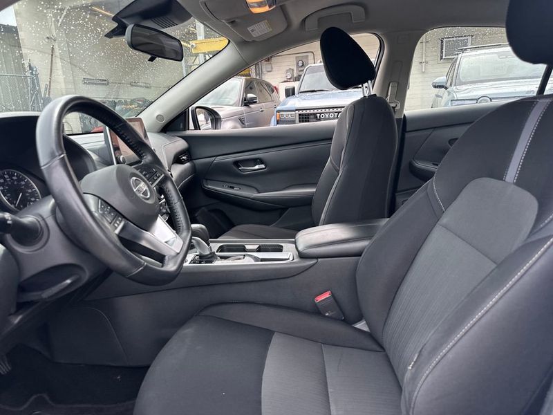 2021 Nissan Sentra SV CVT - 22984238 - 12